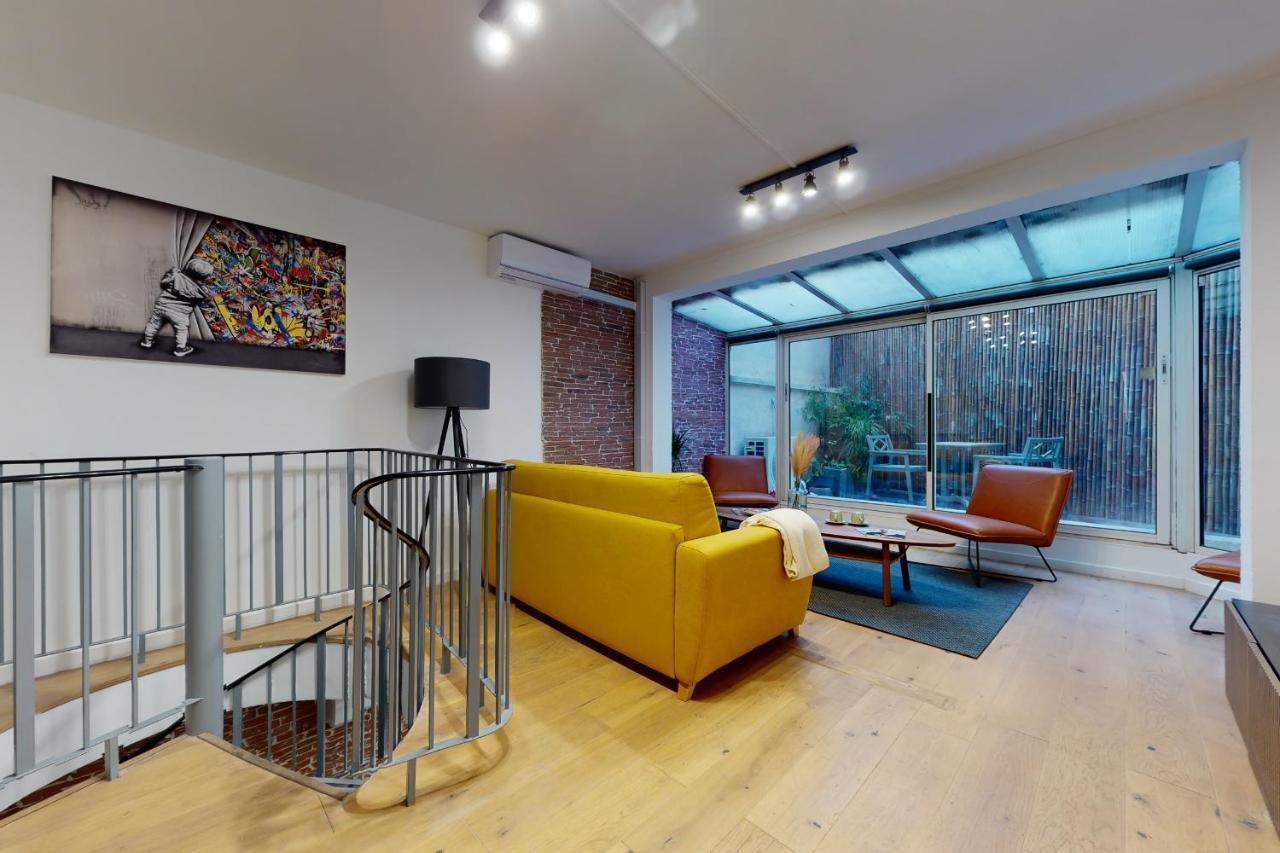 Superbe Loft Avec Patio - Tour Eiffel Apartment Paris Exterior photo