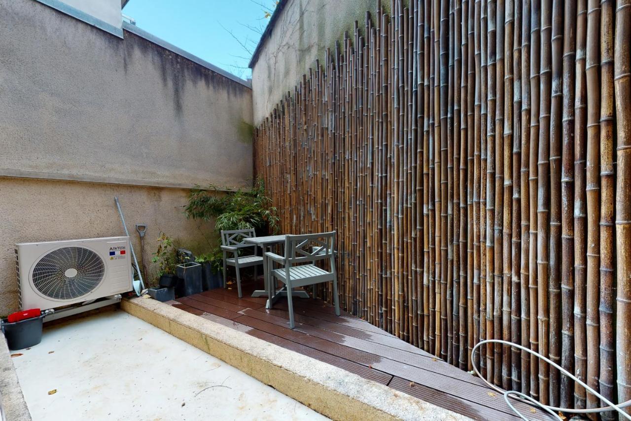 Superbe Loft Avec Patio - Tour Eiffel Apartment Paris Exterior photo